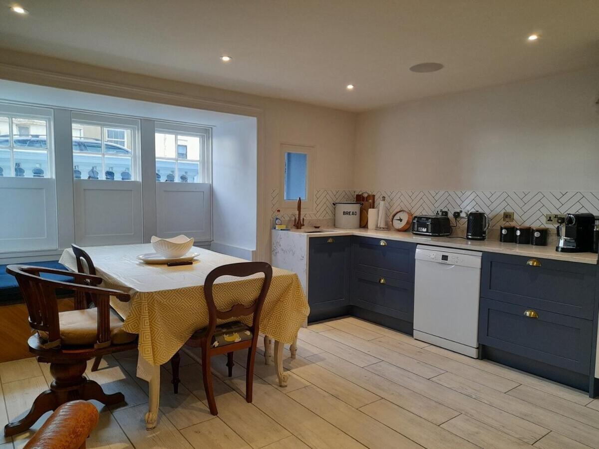 Sea Front St Leonards Villa Хейстингс Екстериор снимка