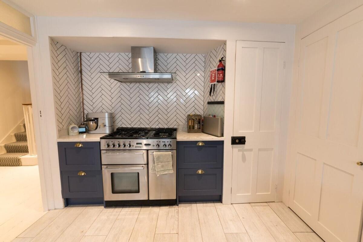 Sea Front St Leonards Villa Хейстингс Екстериор снимка